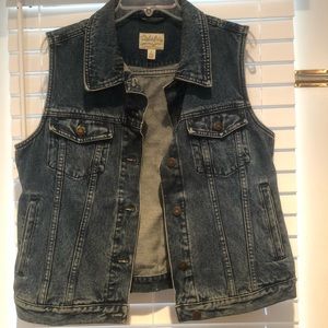 🔹SOLD🔹Denim Vest